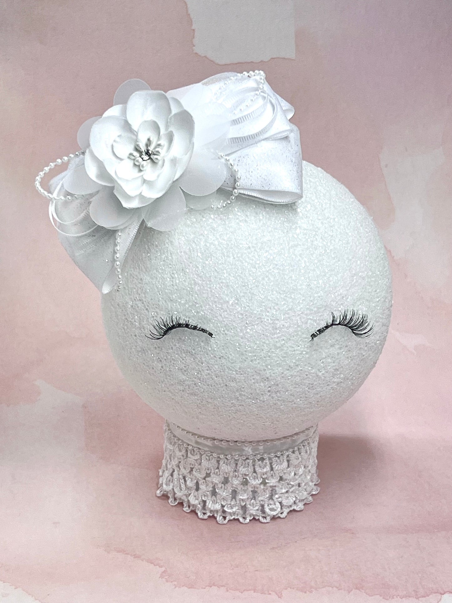 Elegant White Satin and Organza Wedding Hair Clips Bow for Little Girls.