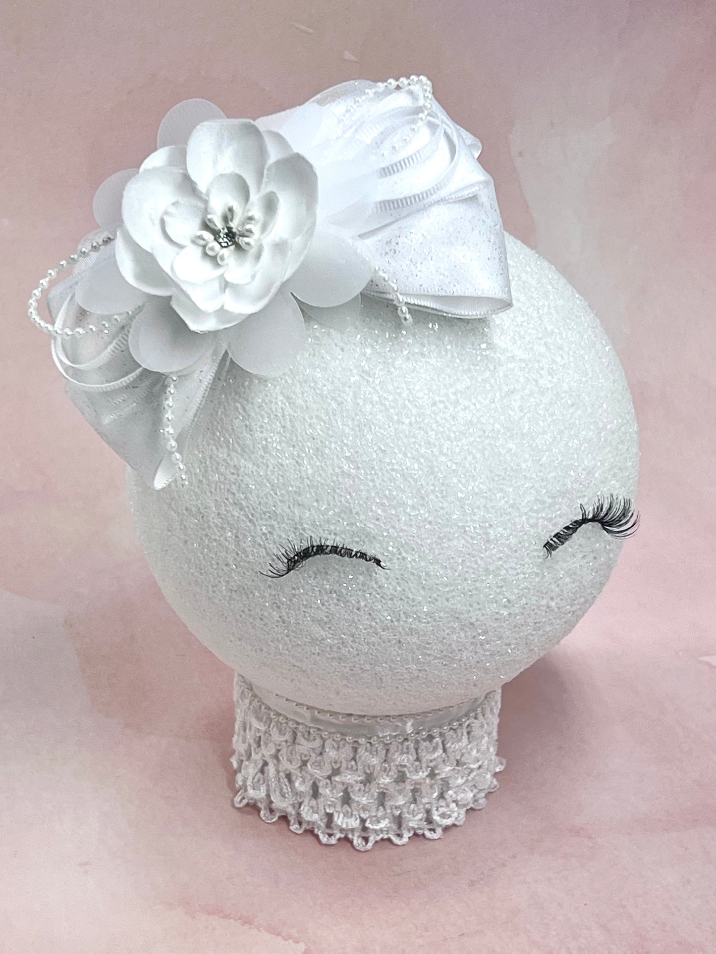 Elegant White Satin and Organza Wedding Hair Clips Bow for Little Girls.