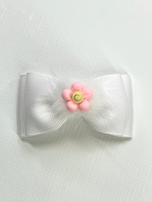 Adorn your Little Cutie with this Adorable Teddy Bear  Girl Hair Clips Bow. Hair clips Bow with a Clay Doll in the center of it.